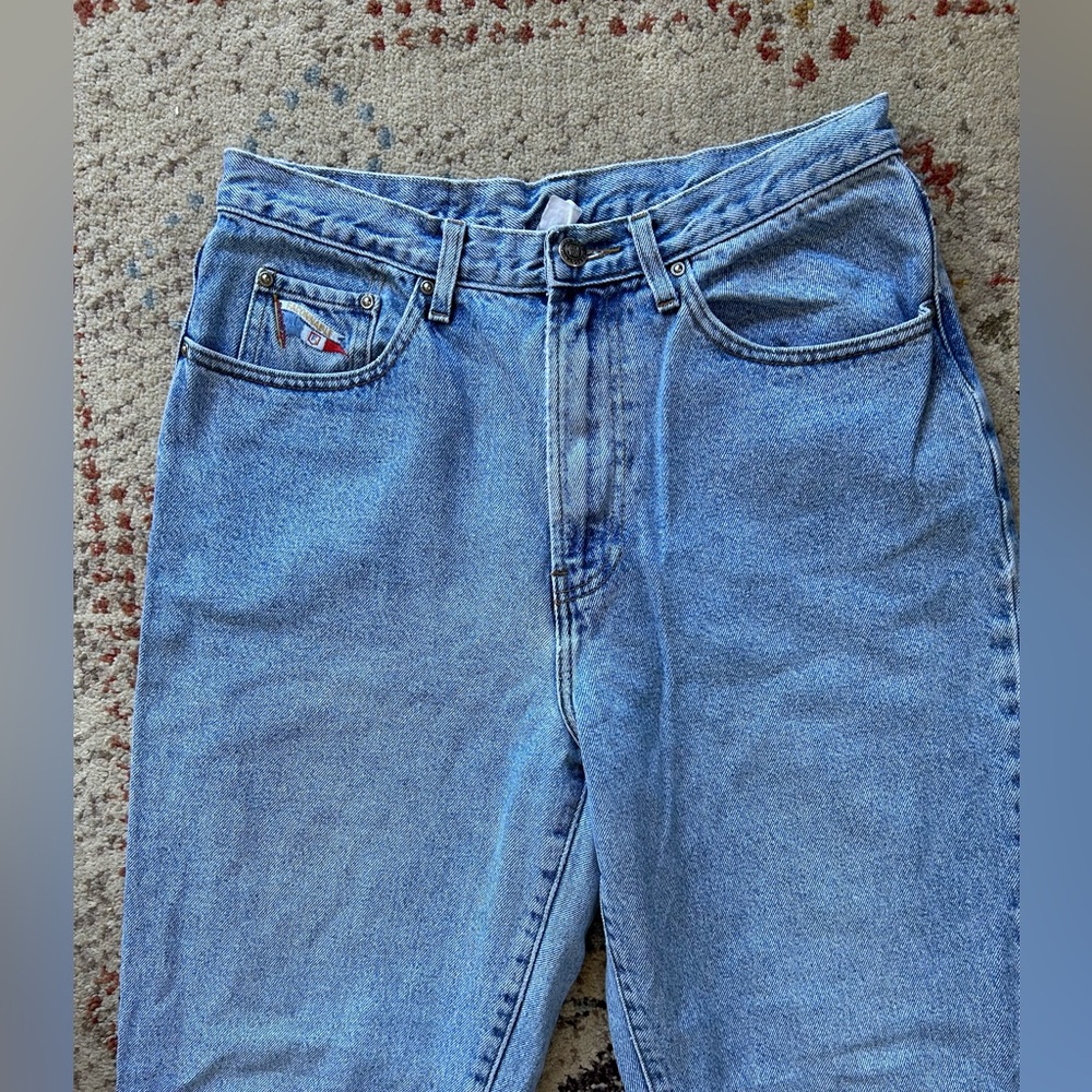 Vintage 1990’s High Rise Straight Leg Light Wash Jeans size 6p (26”x28”) - Picture 2 of 14